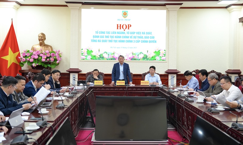 Rà soát hơn 4.600 thủ tục hành chính trong tổng thể 3 cấp chính quyền